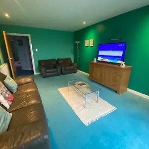 Apartment Comfortable, Self Contained 2 Double Beds Town Near Pittodrie Stadium, Aberdeen